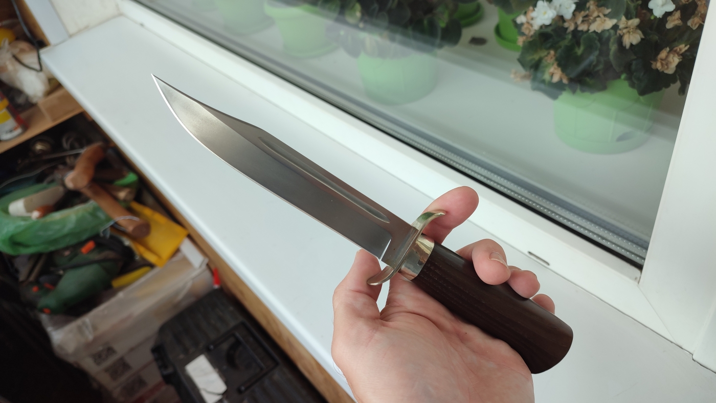 Клинки закаленные. Ножи из стали д2 длина лезвия 185-205. Нож закаленный мм2 фото качественное.